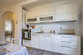Sanzanobi Suite