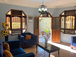 Rwizi Arch Hotel