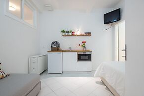 Belledonne Apartment