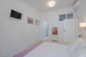 Belledonne Apartment