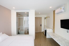 HOTEL AGNES