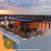 HOTEL AGNES