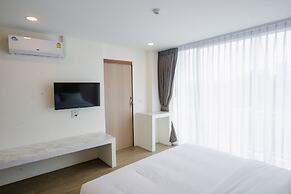 HOTEL AGNES