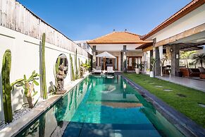 Cozy 3br Villa with Pool in Canggu