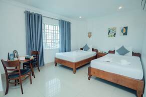White Corner Hotel