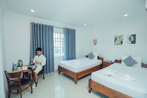 White Corner Hotel