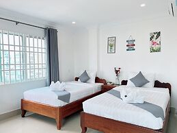 White Corner Hotel