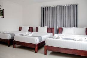 White Corner Hotel