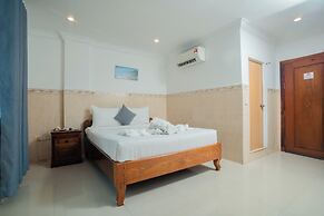 White Corner Hotel