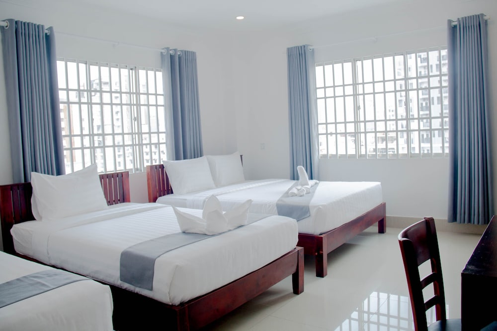 White Corner Hotel
