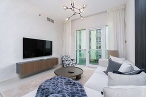 Nasma Luxury Stays - Marina Pinnacle