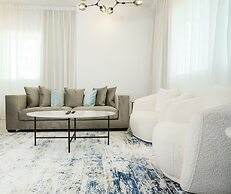 Nasma Luxury Stays - Marina Pinnacle