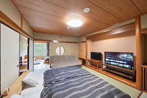 Nikko Garden Hotel