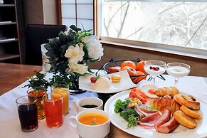 Nikko Garden Hotel