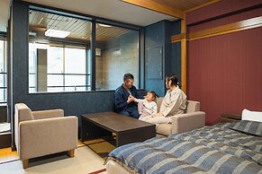 Nikko Garden Hotel