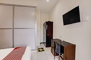 OYO 91861 Pemuda Kemuning Guest House