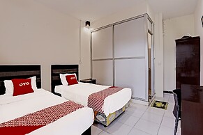 OYO 91861 Pemuda Kemuning Guest House