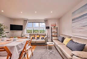 Dunluce Park - Portrush by the Sea