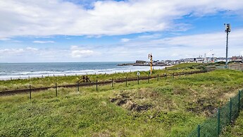 Dunluce Park - Portrush by the Sea