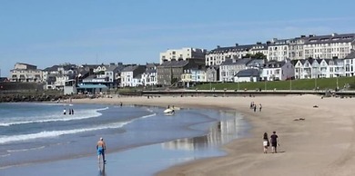 Dunluce Park - Portrush by the Sea