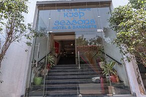 KJSP SEASONS HOTEL