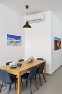 New & Bright 2BR with Balcony near Beach
