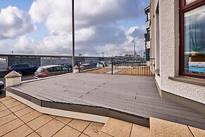 Golf Terrace - Portrush by the Sea