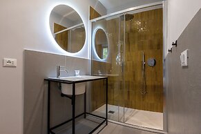 Carrara24