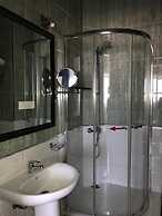 HOTEL COLOMBE