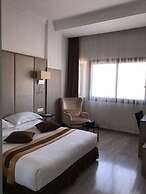 HOTEL COLOMBE