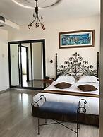 HOTEL COLOMBE