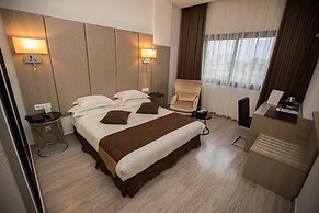 HOTEL COLOMBE