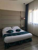 HOTEL COLOMBE