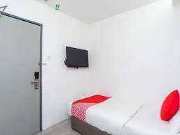 Big Big Hotel
