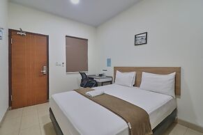 Aranis Hotel