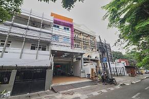 Aranis Hotel
