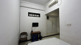 Hotel O Kost Biru