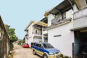 OYO Life 92046 Garuda Residence