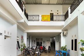 OYO Life 92046 Garuda Residence