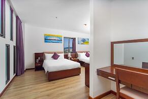 Golden Sun Hotel