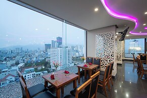 Golden Sun Hotel