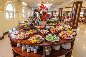 Golden Sun Hotel