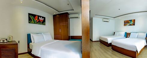 Golden Sun Hotel