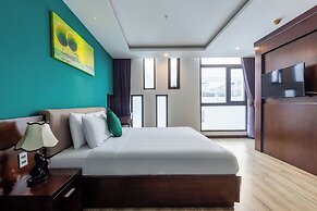 Golden Sun Hotel