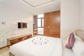 Golden Sun Hotel