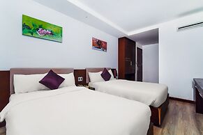 Golden Sun Hotel