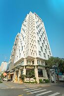 Golden Sun Hotel