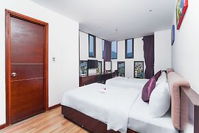 Golden Sun Hotel