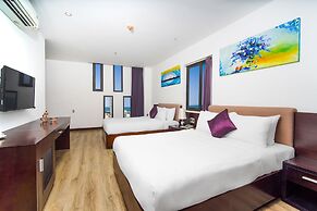 Golden Sun Hotel