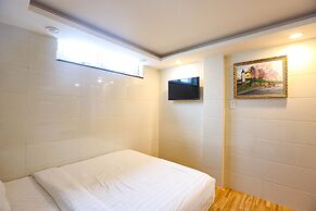 TTR Vincent Hotel